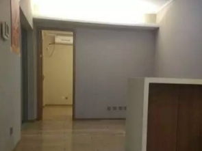 布吉地鐵站旁 商住兩用高檔大廈，注冊公司與辦公優(yōu)選的完美選擇