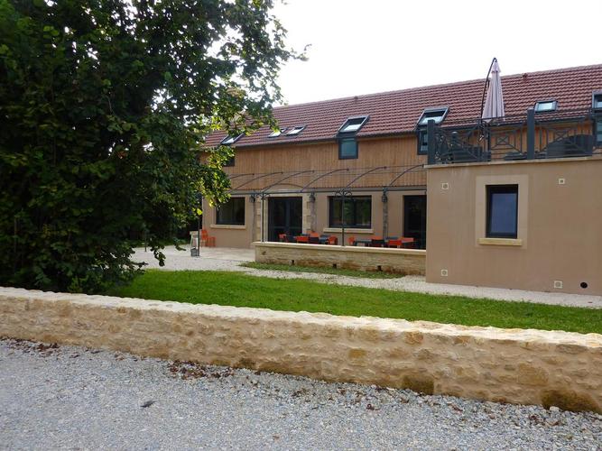 住宿加早餐旅館 sarl la ferme de maraval(薩拉費(fèi)曼德馬拉瓦爾住宿加